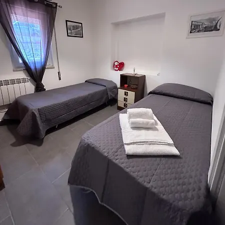 Finc House Διαμέρισμα